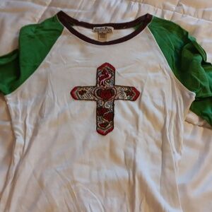 Lucky tees vintage  cross baseball top